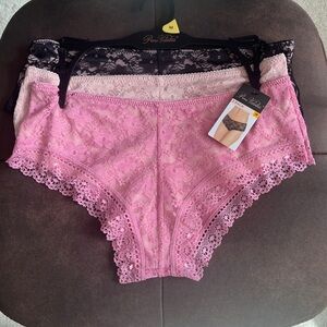 M, Prima Valentina, Lace Panties Set